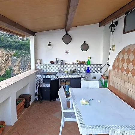 Ξενοδοχείο Estate4home - Maison Lirio Ποζιτάνο